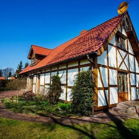 Comfortable With Terrace And Garden Karwienskie Bloto Drugie